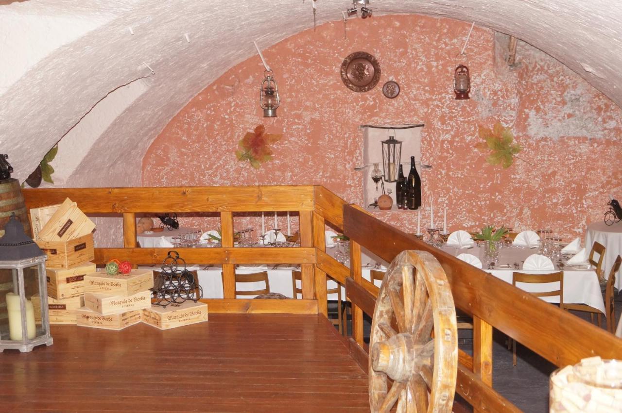 Hotel Restaurant Kreuz Kaiserstuhl Εξωτερικό φωτογραφία